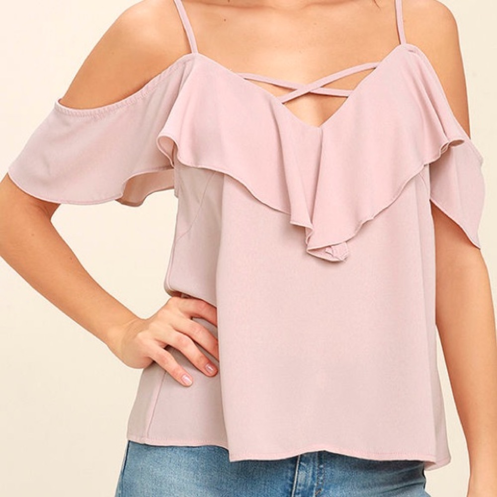 Blush pink open-shoulder lulus top